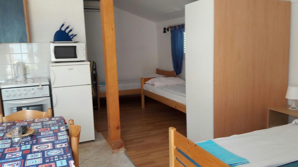 Apartment Neven Privlaka  Kültér fotó