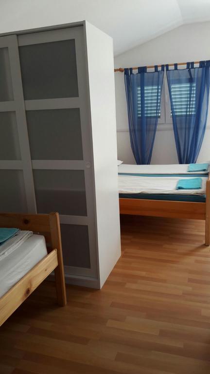Apartment Neven Privlaka  Kültér fotó
